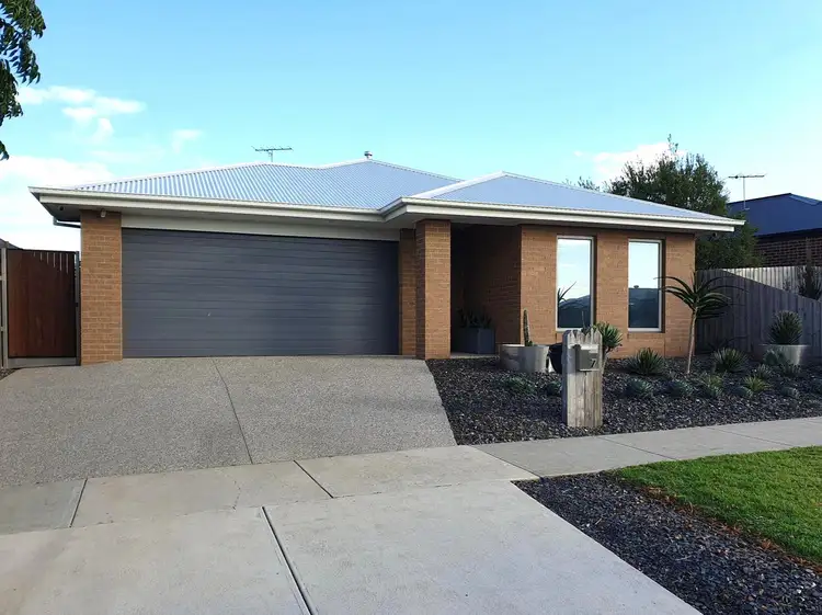 7 Felix Street