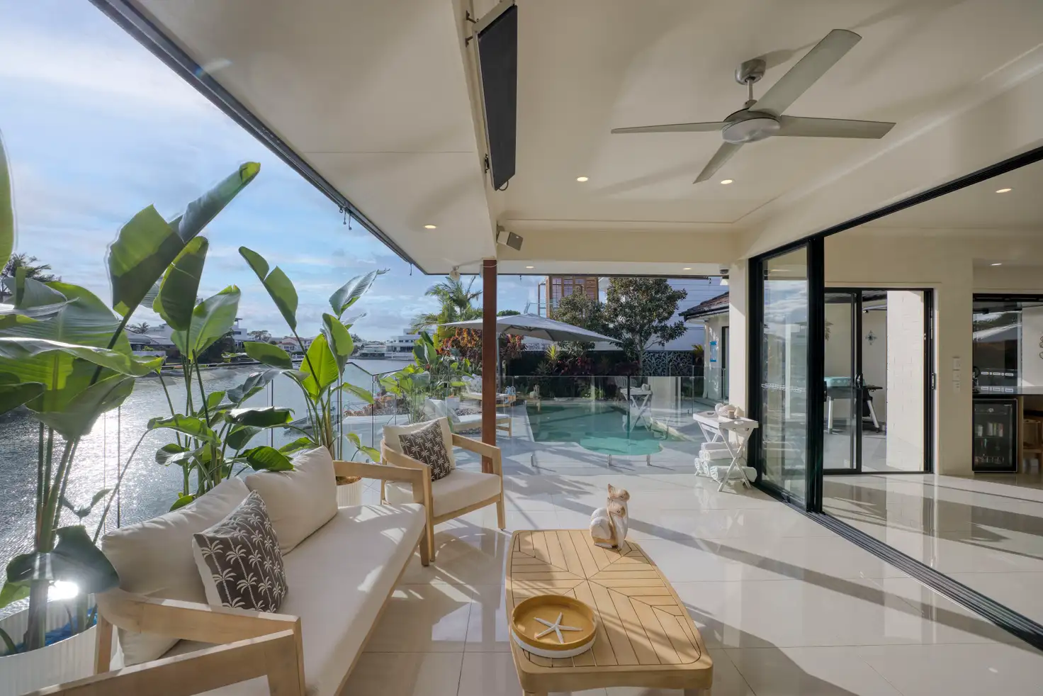 Main view of Homely house listing, 5 Crest View Key, Broadbeach Waters QLD 4218