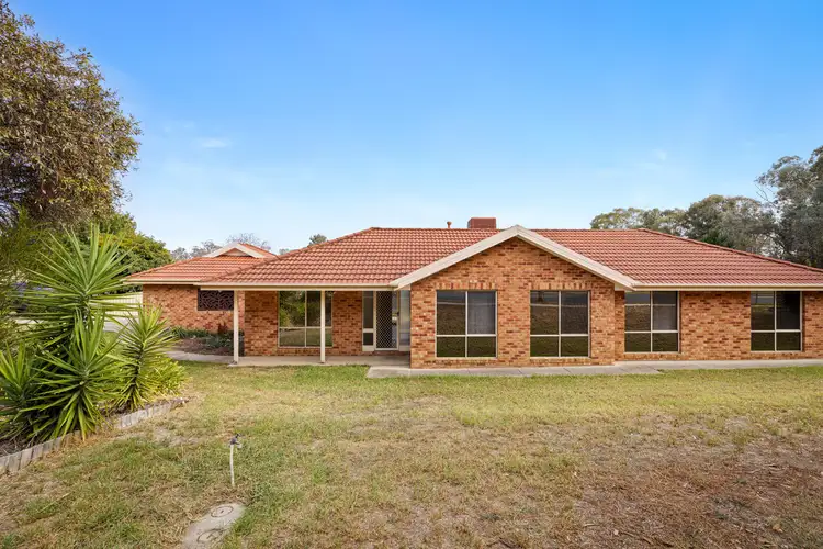 2 Ironbark Road, Thurgoona NSW 2640