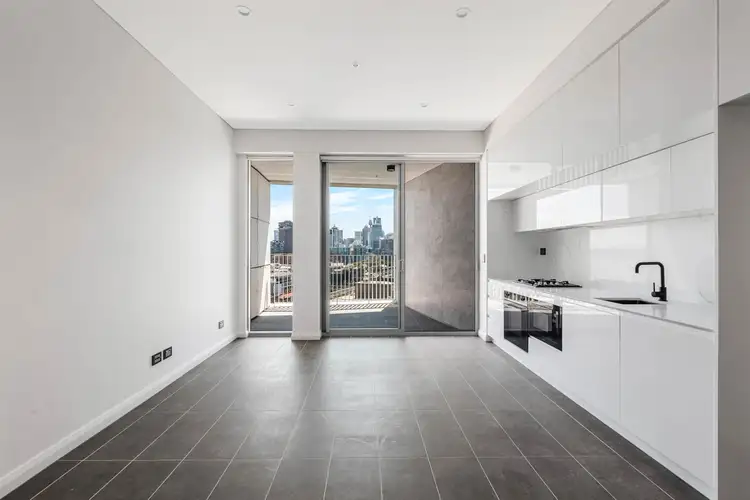 Fourth view of Homely studio listing, 1A Lawson Square, Redfern NSW 2016
