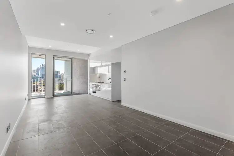 Sixth view of Homely studio listing, 1A Lawson Square, Redfern NSW 2016