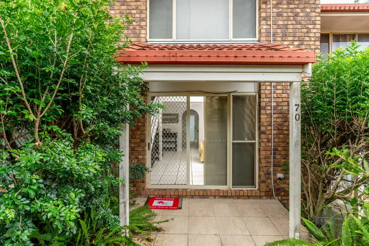 70/3 Costata Street, Hillcrest QLD 4118