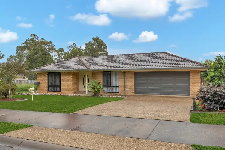 40 Honeywood Drive