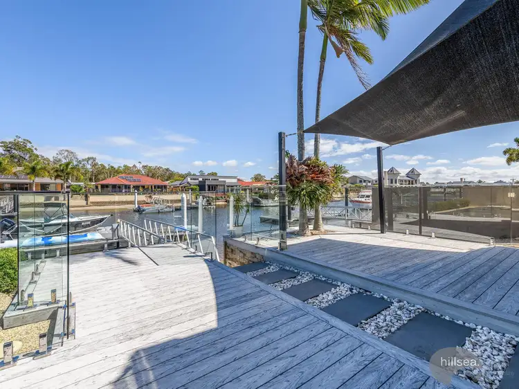 340 Bayview Street, Hollywell QLD 4216