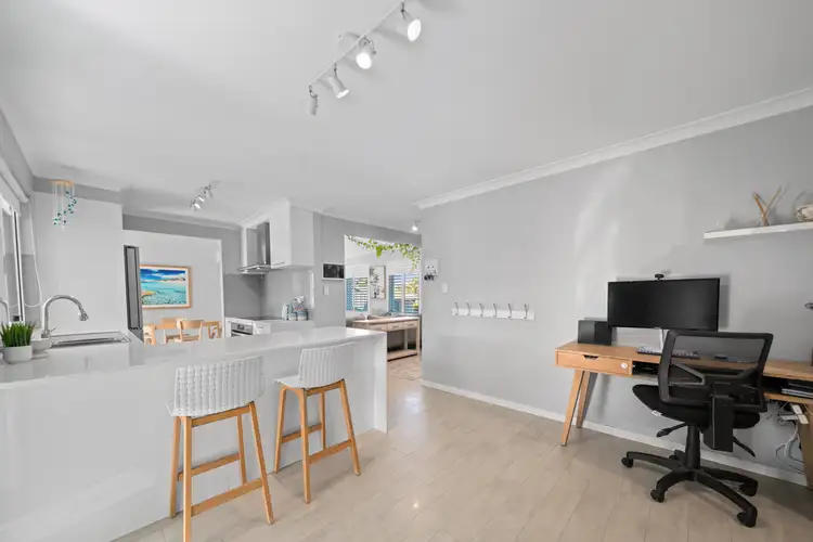 Sixth view of Homely house listing, 9 Kingfisher Place, Yangebup WA 6164