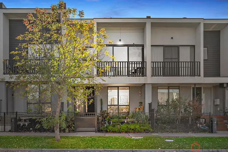 26 Macedon Parade