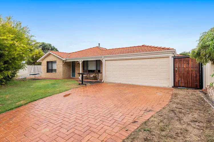 15 Anguilla Court