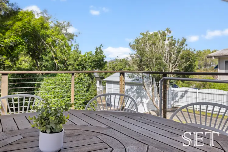854 Oxley Road, Corinda QLD 4075