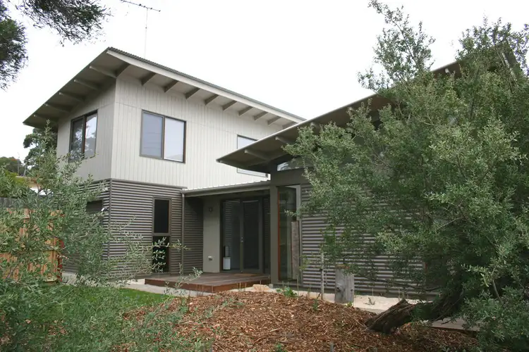 94 Fellows Road