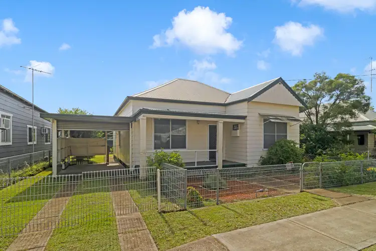 28 Gordon Avenue, Cessnock NSW 2325