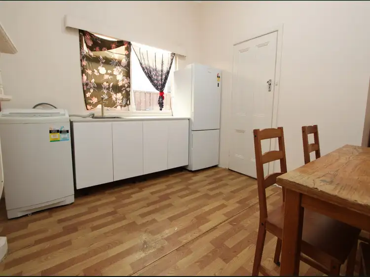 2/88 The Avenue, Hurstville NSW 2220