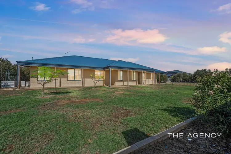 26 Dorset Drive, Deepdale WA 6532