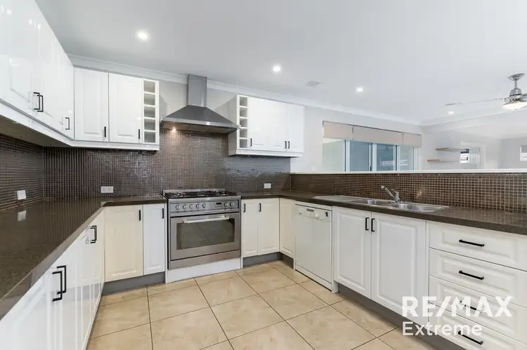 6 Prudhoe Mews, Ridgewood WA 6030