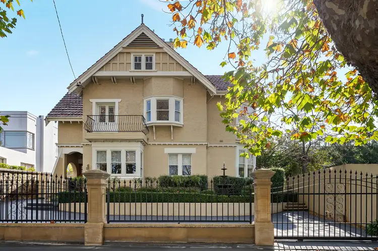 25 Fitzroy Place, Sandy Bay TAS 7005
