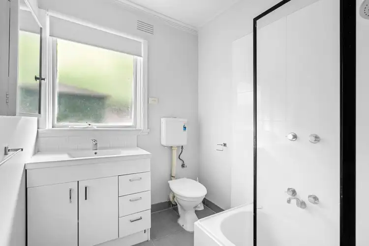 Fifth view of Homely unit listing, 2/35-37 Fraser Street, Herne Hill VIC 3218