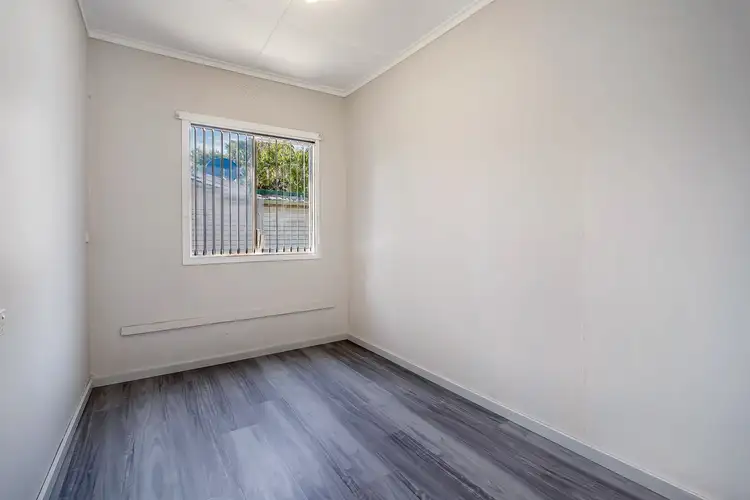 8 Main Street, Killarney Vale NSW 2261