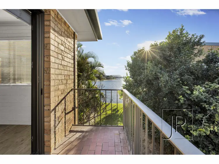 6/5 Jodie Court, Mermaid Waters QLD 4218