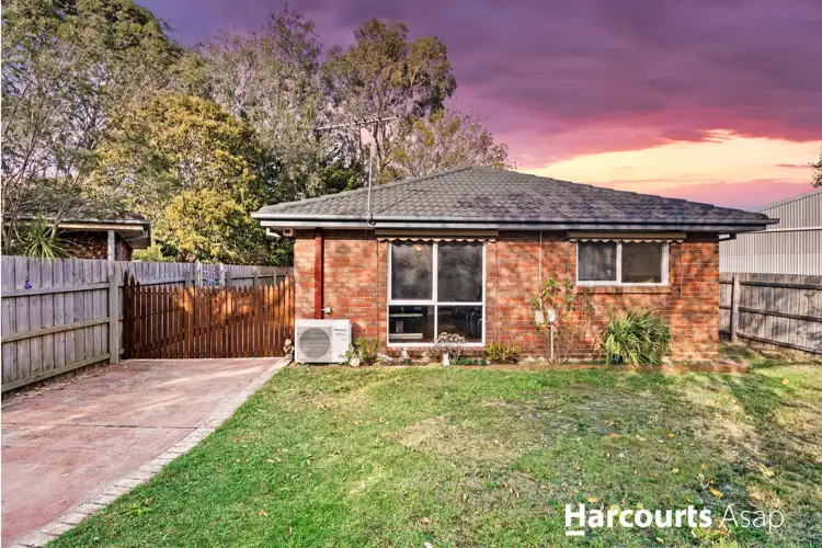 7 Rose Lane, Cranbourne VIC 3977