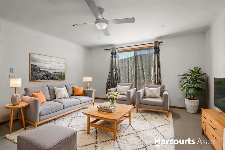 Fifth view of Homely house listing, 37 Middleham Close, Cranbourne West VIC 3977