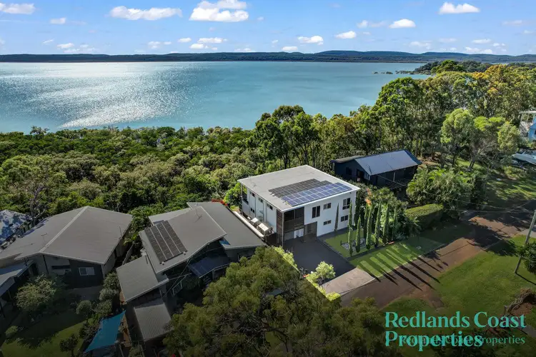 38 Blue Waters Crescent, Macleay Island QLD 4184