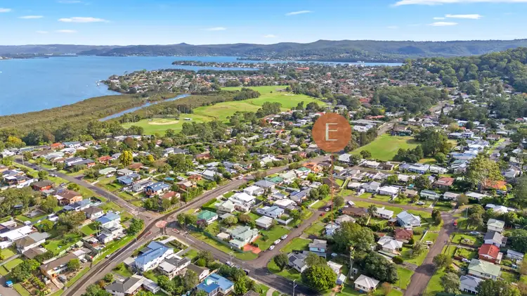 Second view of Homely house listing, 5 Cary Crescent, Springfield NSW 2250