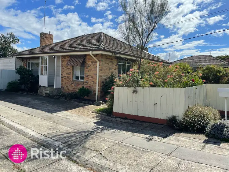 63 Swanston Street, Heidelberg Heights VIC 3081