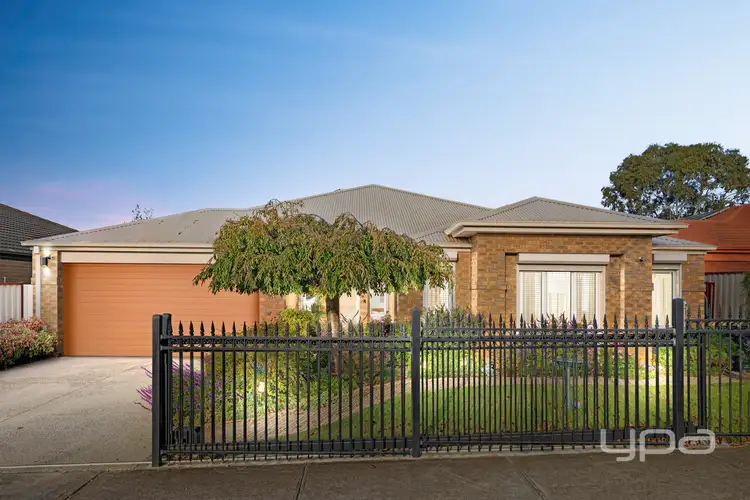 45 La Rochelle Boulevard, Point Cook VIC 3030
