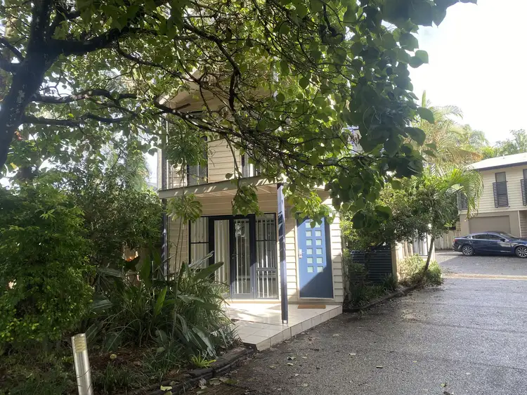 1/19 Aylesford Street, Annerley QLD 4103