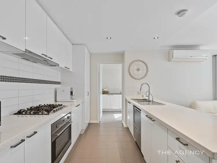 Sixth view of Homely house listing, 4/48 Spinnaker Heights, Yangebup WA 6164