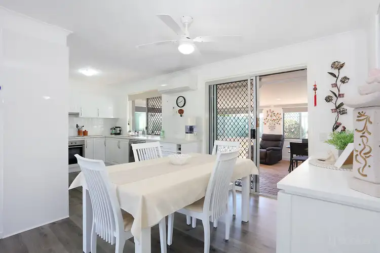 1/102 Kangaroo Avenue, Coombabah QLD 4216