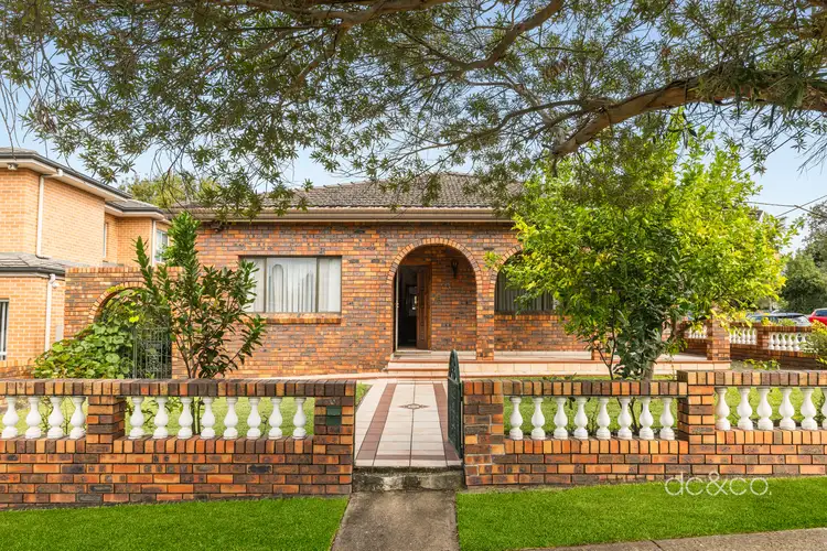 64 Gipps Street