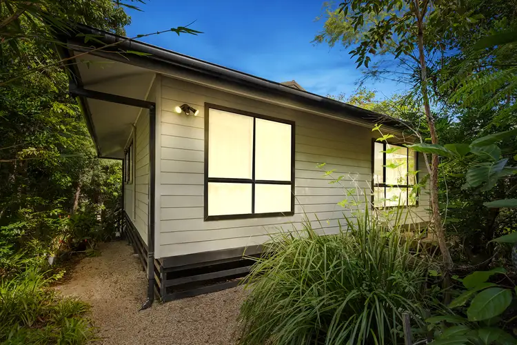54 Eastbourne Terrace, Macleay Island QLD 4184