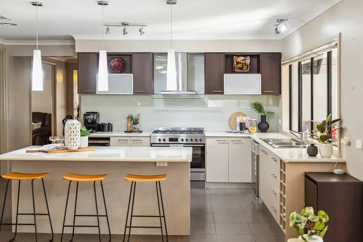 Fifth view of Homely house listing, 140 Sandhurst Boulevard, Sandhurst VIC 3977