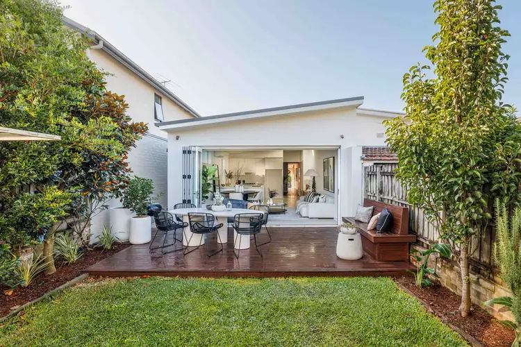 38 Catherine Street