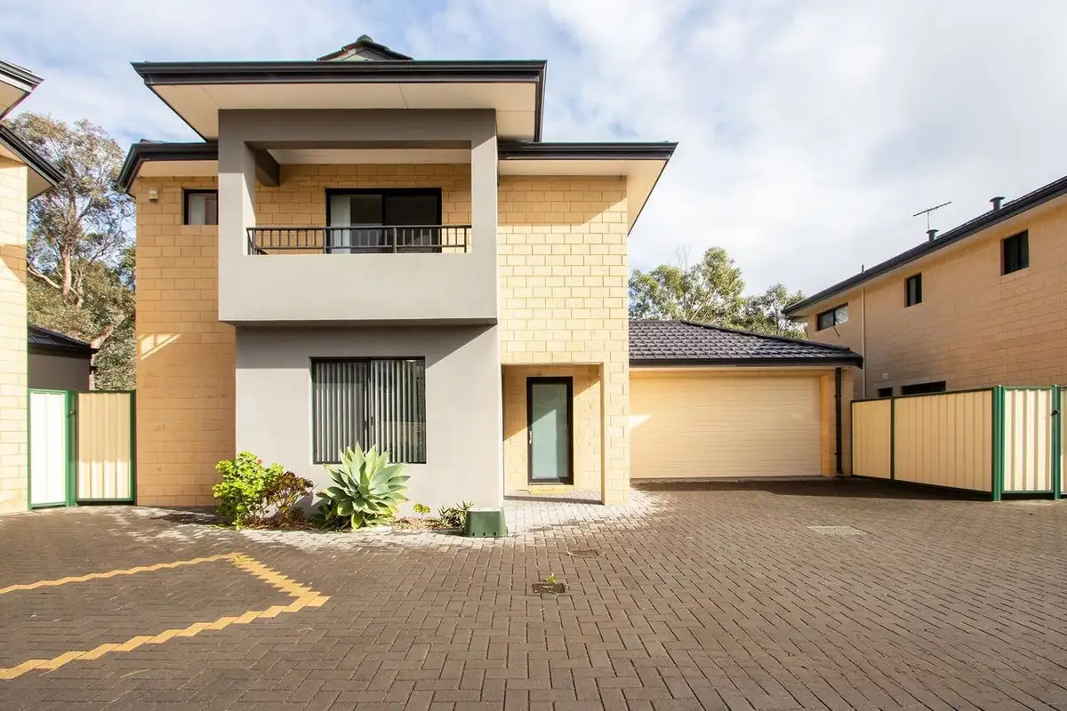 Main view of Homely house listing, 4/4 Carden Drive, Cannington WA 6107
