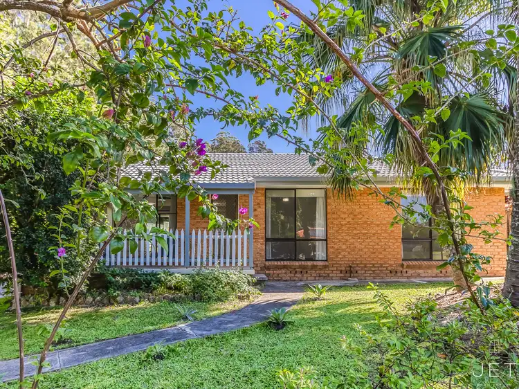 102 Shara Boulevard, Ocean Shores NSW 2483
