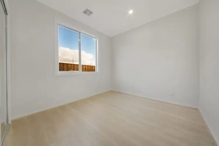 Fifth view of Homely house listing, 129 Paskas Drive, Fraser Rise VIC 3336