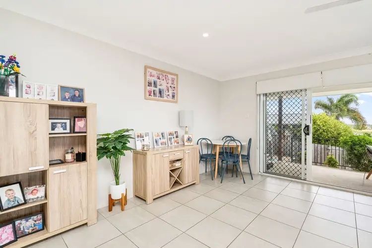Sixth view of Homely semi-detached listing, 15 Eli Court, Kawungan QLD 4655
