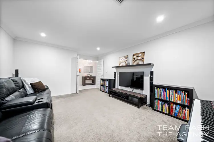 Fifth view of Homely house listing, 4 Albillo Parade, Caversham WA 6055