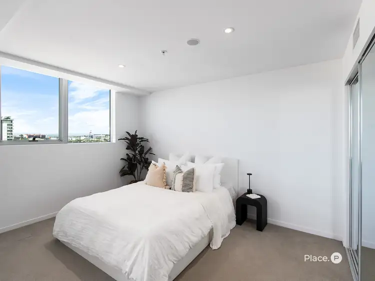 Sixth view of Homely apartment listing, 1602/95 Linton Street, Kangaroo Point QLD 4169