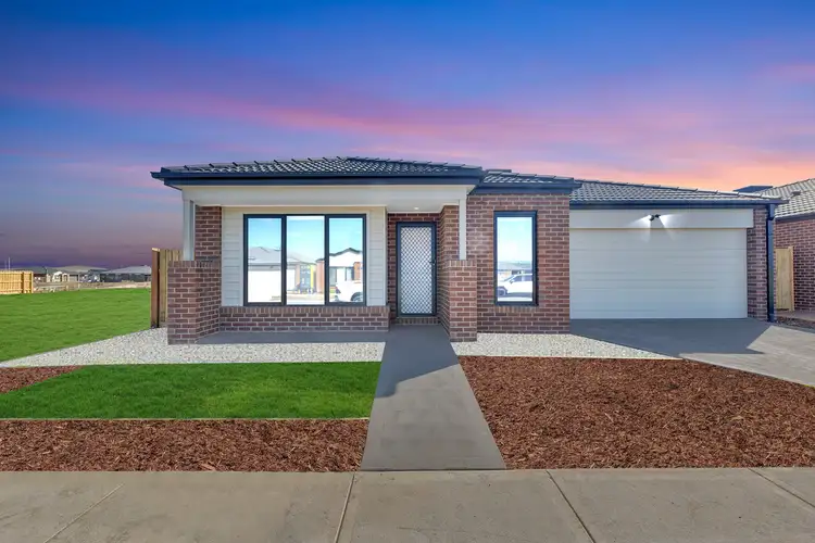 36 Pinaster Street
