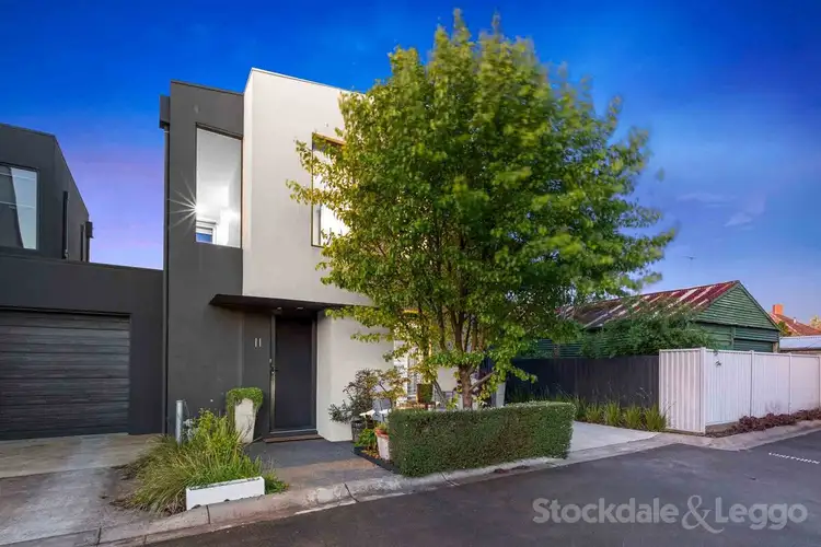 11 Monteith Place, Ballarat Central VIC 3350