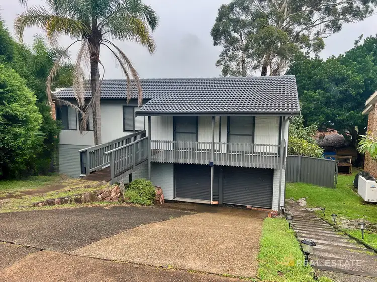 33 Corrie Parade, Corlette NSW 2315