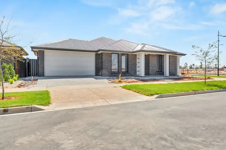 19 Lucas Street