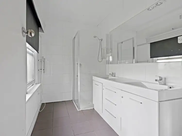 Fifth view of Homely house listing, 61 Coleraine Road, Hamilton VIC 3300