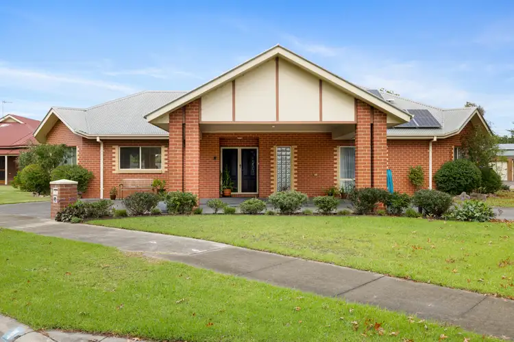 1 Sheumack Place, Sale VIC 3850