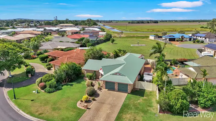 10 Chancellor Drive, Avenell Heights QLD 4670