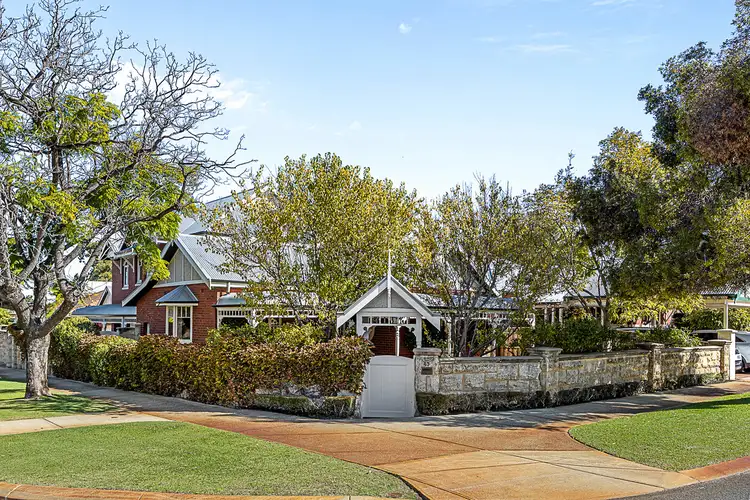 43 Ellesmere Street, Mount Hawthorn WA 6016