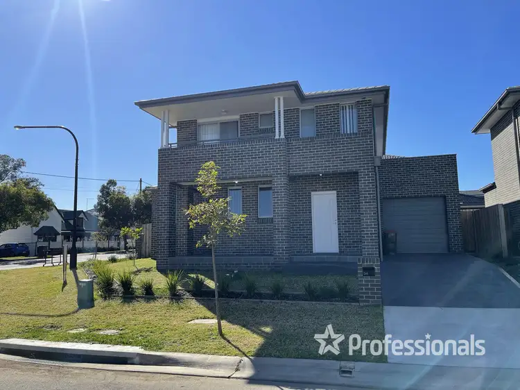 34 RIVERSTONE Road, Riverstone NSW 2765
