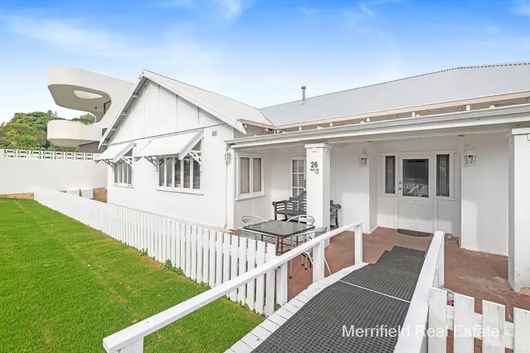 9 Middleton Road, Middleton Beach WA 6330